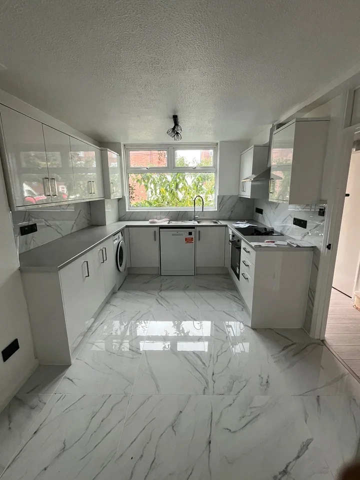 Flat Benson Close in Greater London