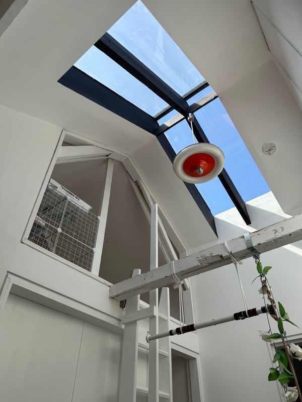 Room Prout Road in Greater London