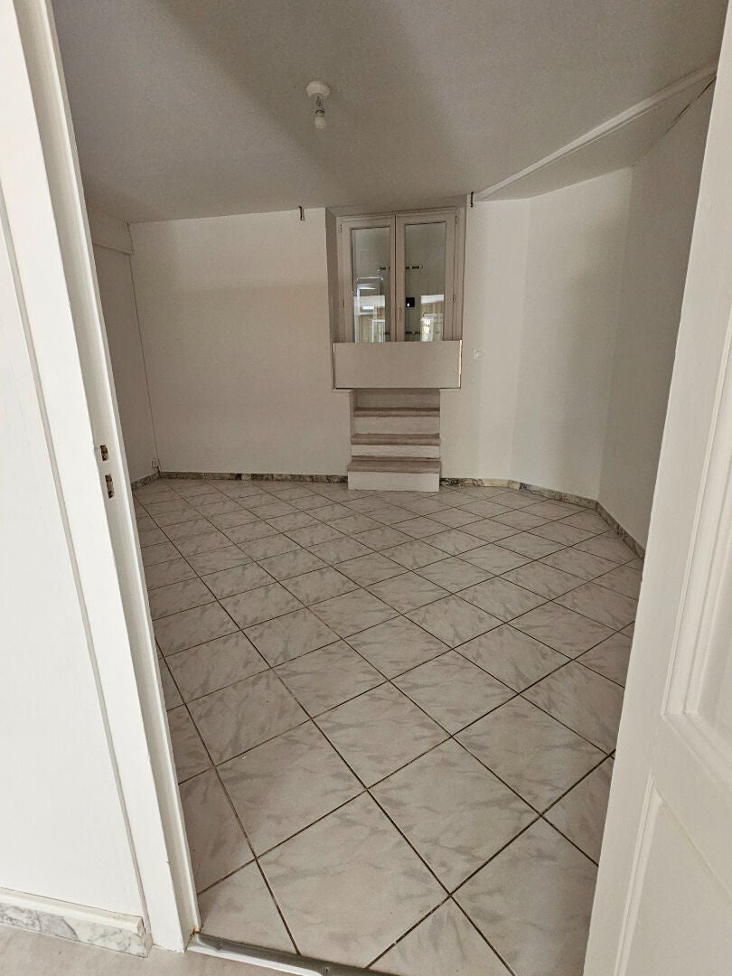 Flat Rue Cazenave in Bordeaux