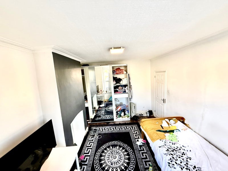 Room Rodney Avenue in Bristol
