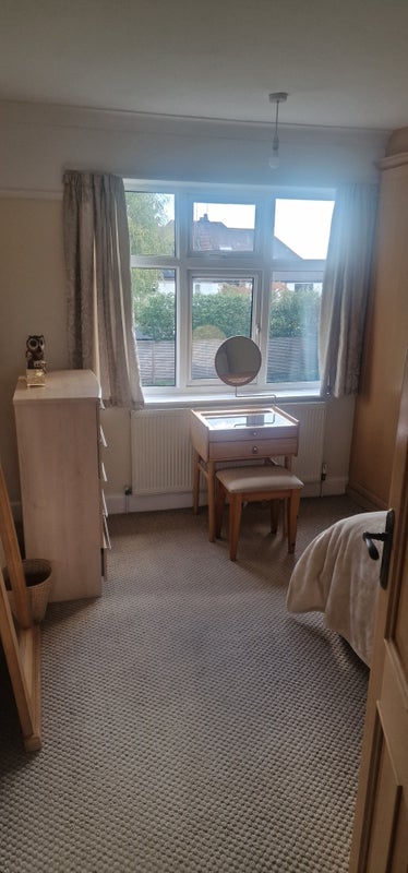 Room Asthill Grove in Coventry