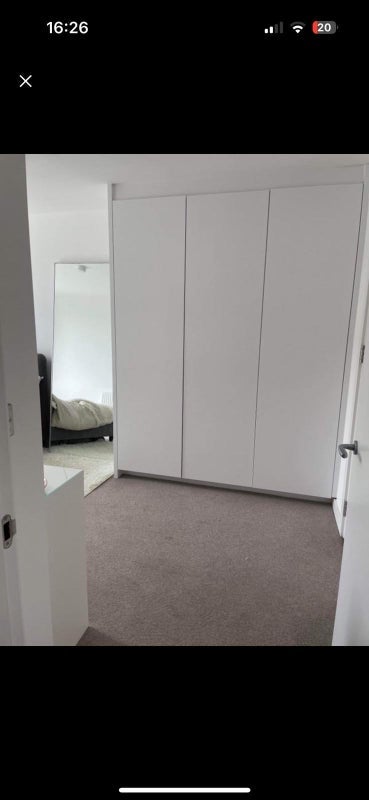 Room Rolling Street in Salford