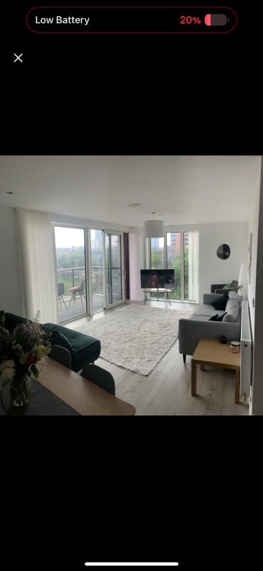 Room Rolling Street in Salford
