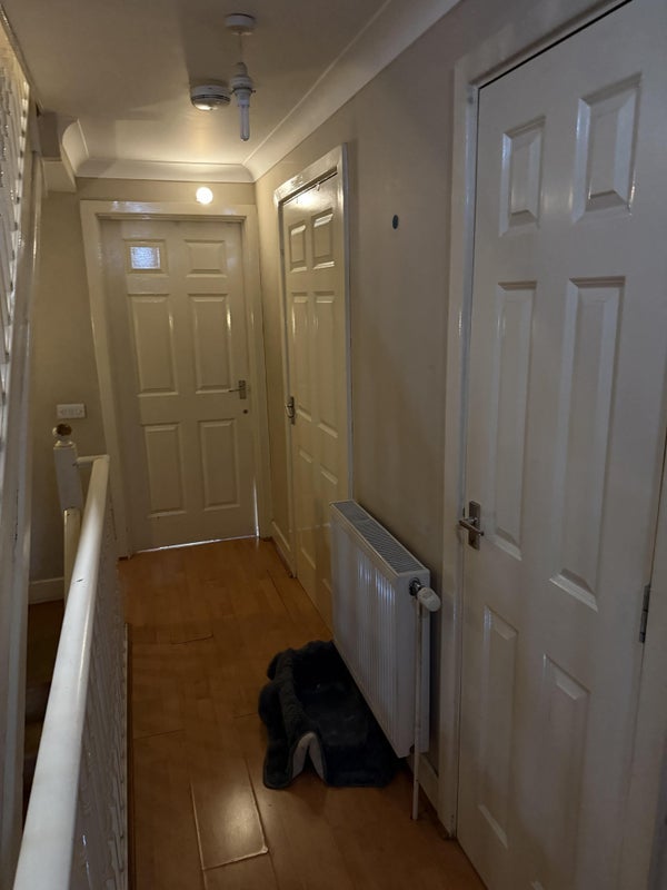 Room Stuart Road in Greater London