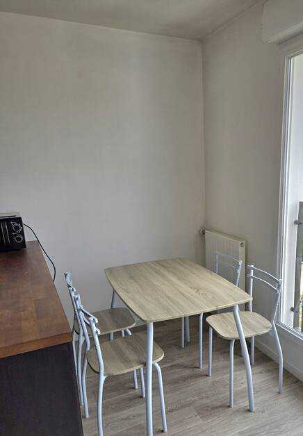 Flat Avenue des Genottes in Cergy