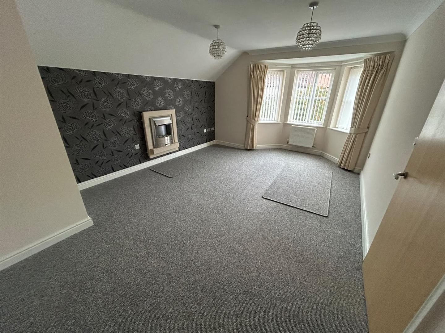 Flat Colwyn Crescent in Colwyn Bay
