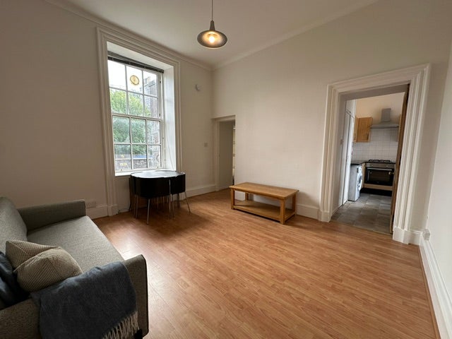 Flat Westburn Road in Aberdeen City