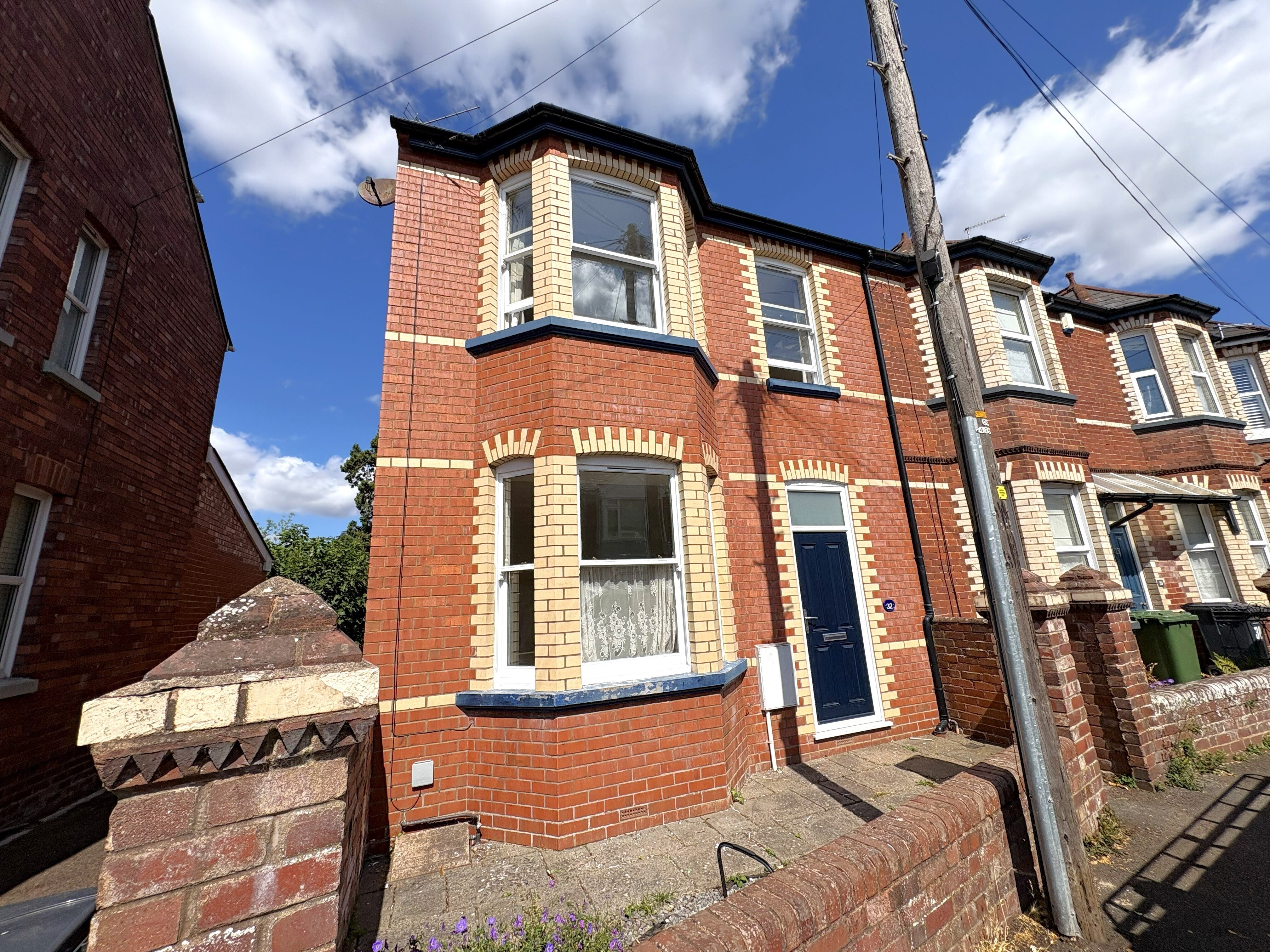 Flat Wellington Road in Exeter