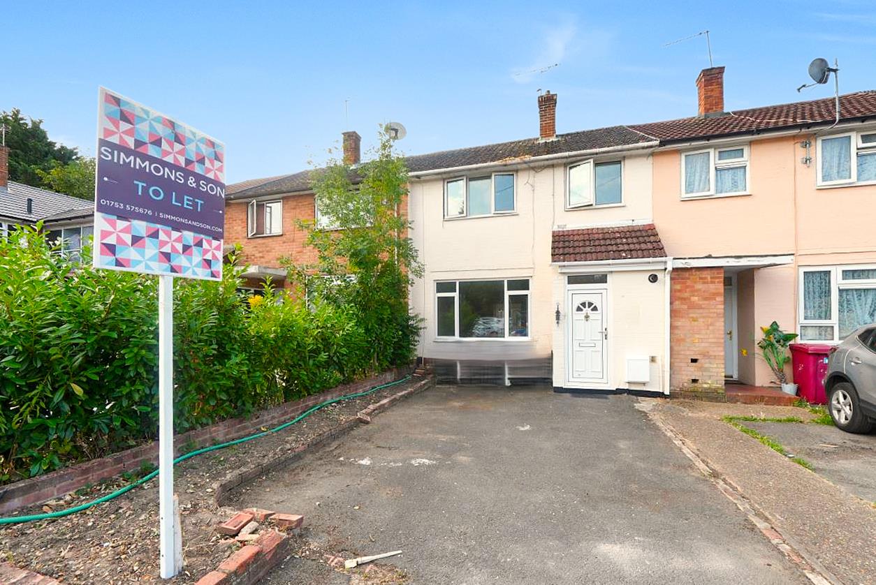 House Hetherington Close in Slough