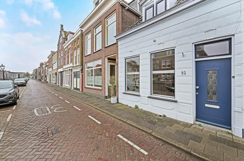 Tussenwoning te koop: Noordvliet 95, Maassluis