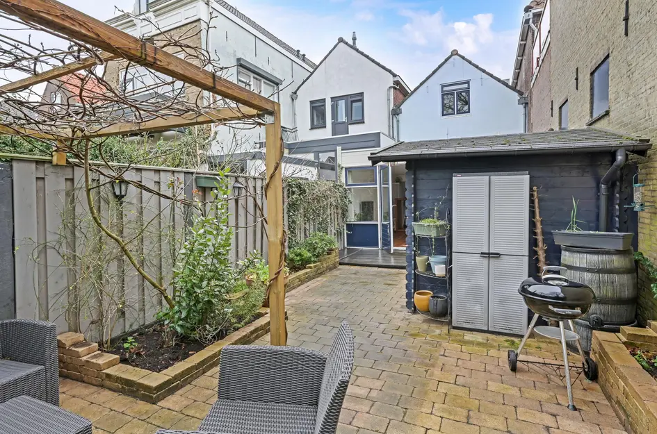 Tussenwoning te koop: Noordvliet 95, Maassluis