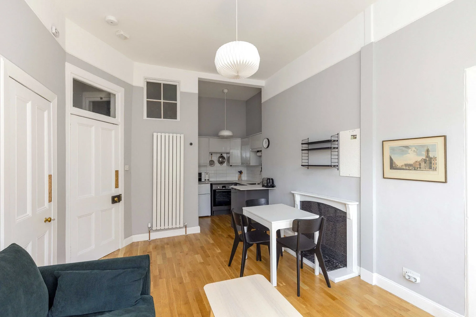 Flat Lochrin Place in City of Edinburgh
