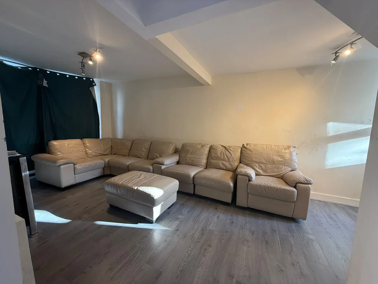 House Bensham Lane in Greater London