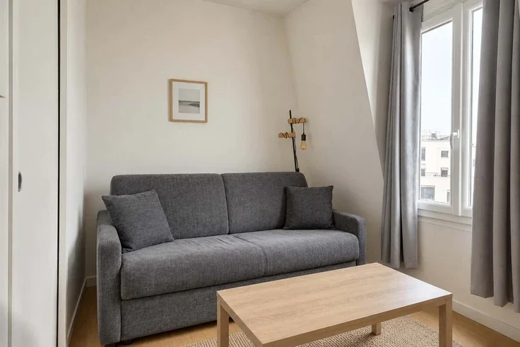 Flat Rue Delambre in Paris