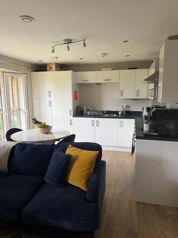 Flat Helen Road in Greater London