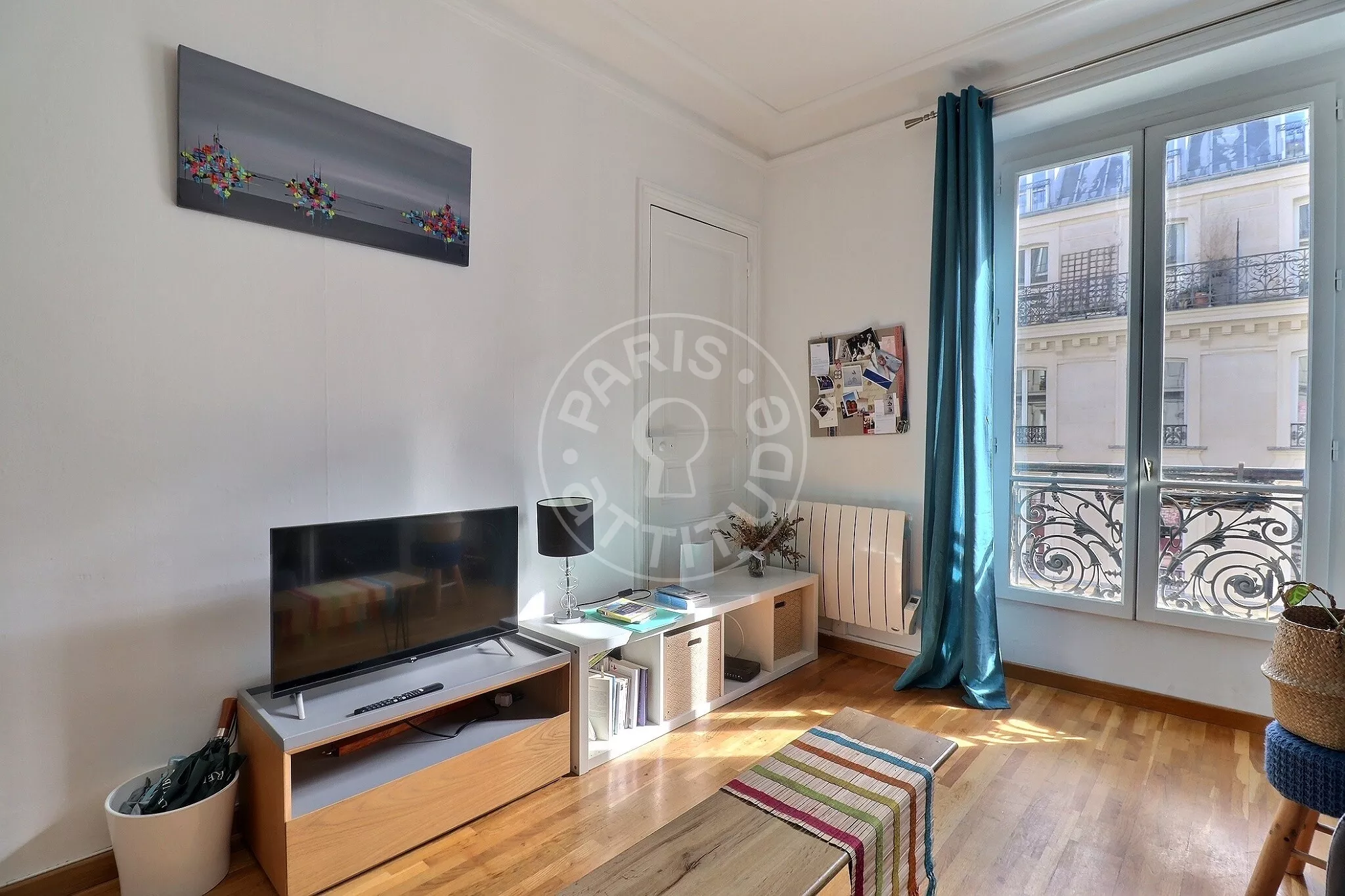Flat Rue du Château Landon in Paris