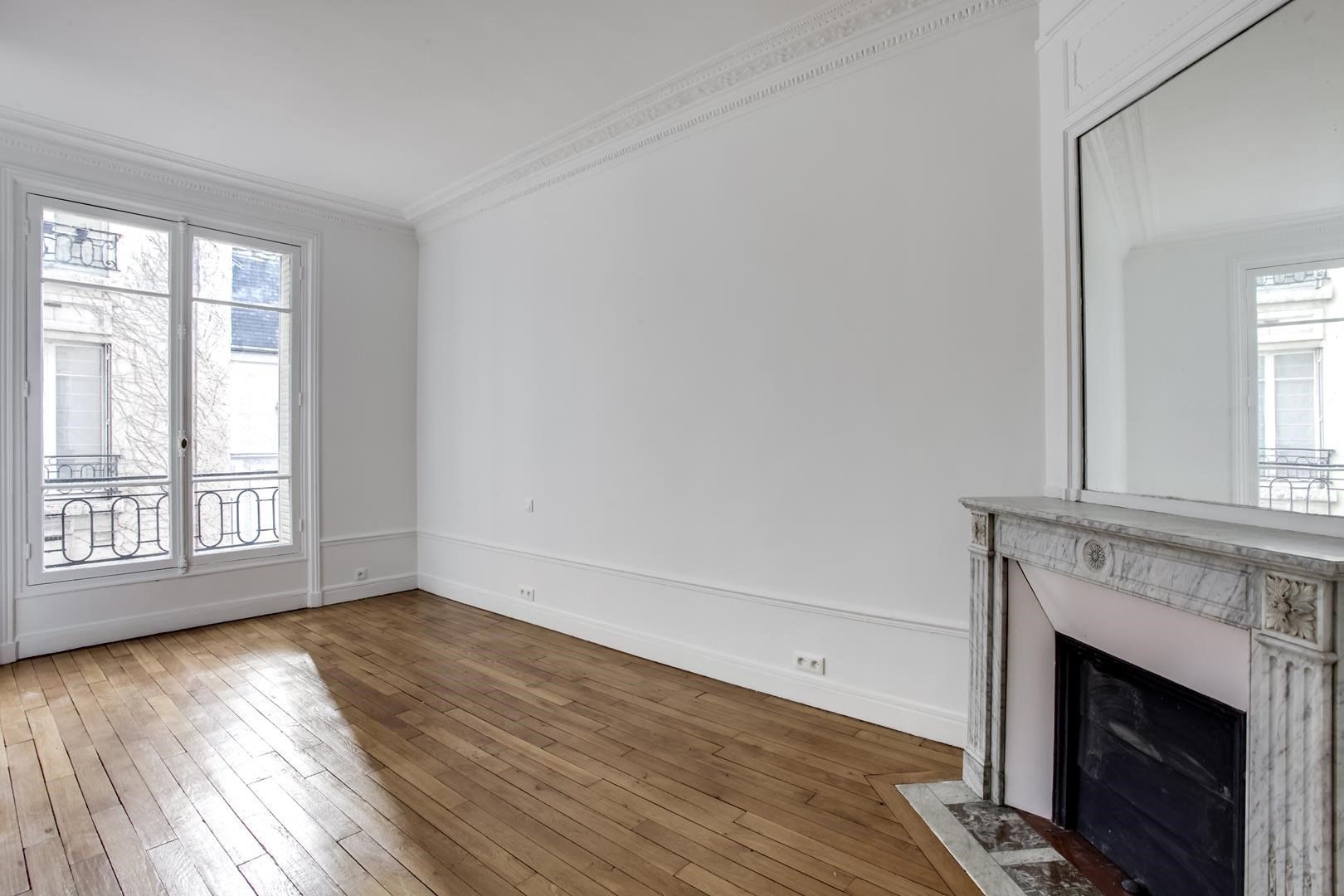 Flat Rue Saint-Pierre in Neuilly-sur-Seine