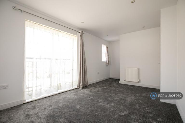 House Hardy Mews in Greater London