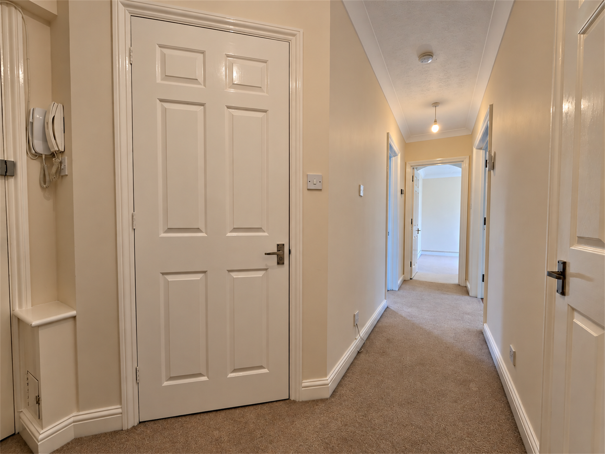 Flat Winn Road in Southampton