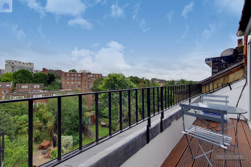Flat Goldhurst Terrace in Greater London
