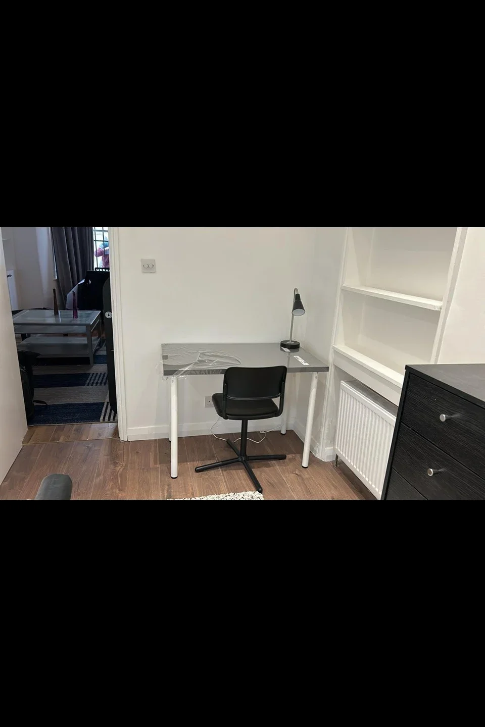 Flat Perham Road in Greater London