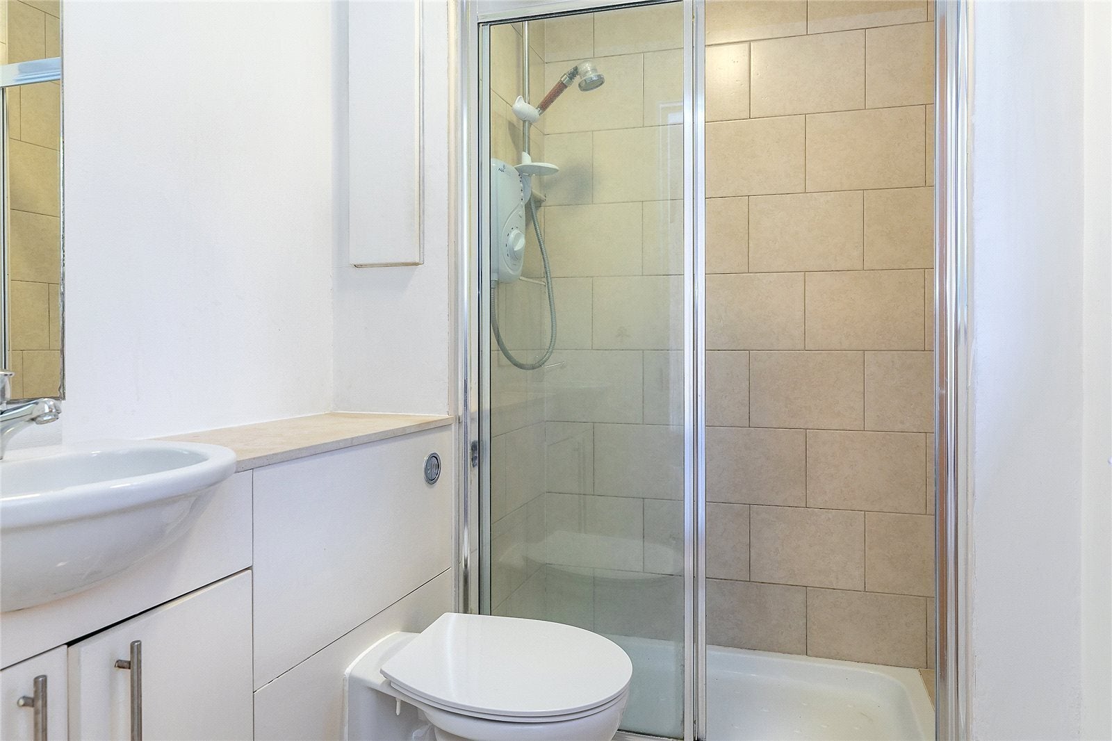 Flat Mansfield Road in Greater London