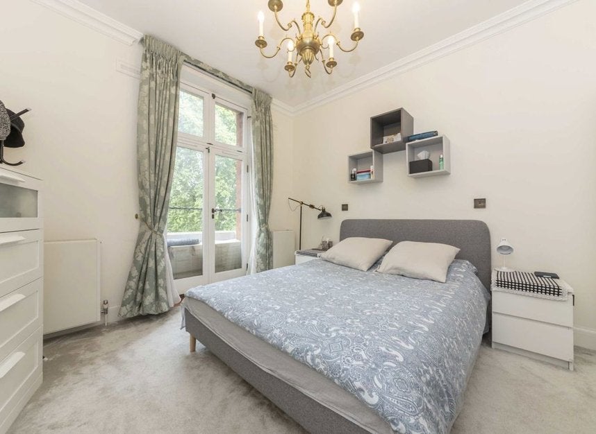 Flat Victoria Street in City of Westminster