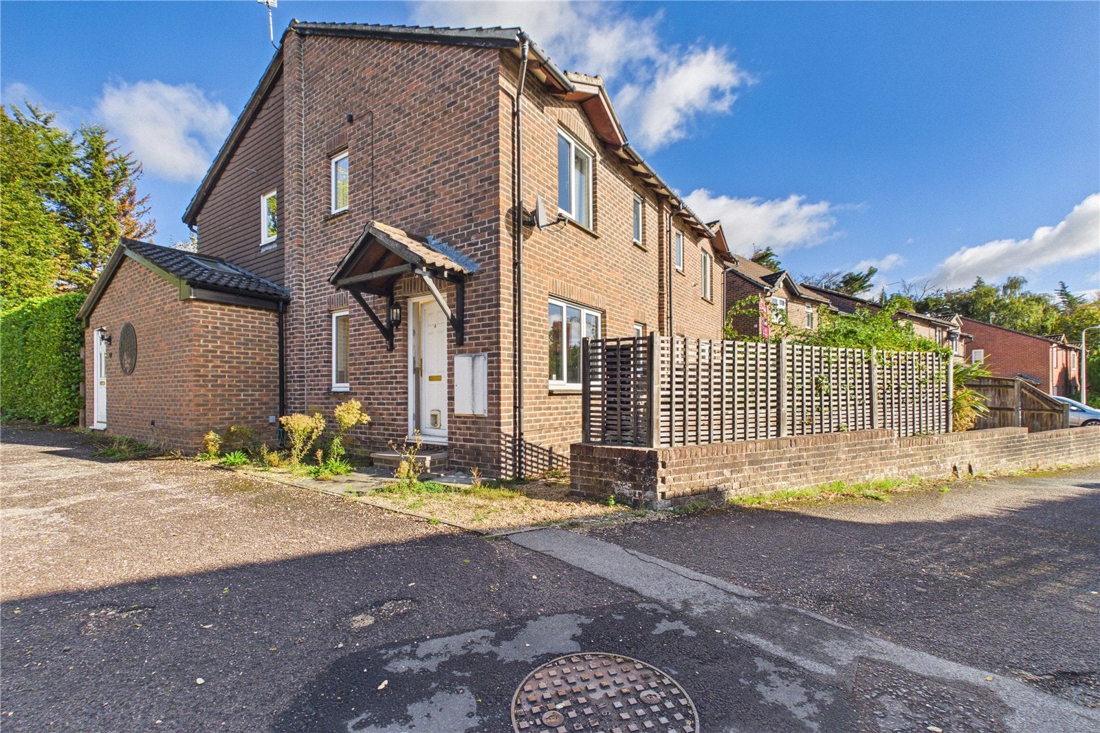 House Camden Place in Holybrook
