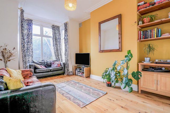 Room Talbot Mount in Leeds