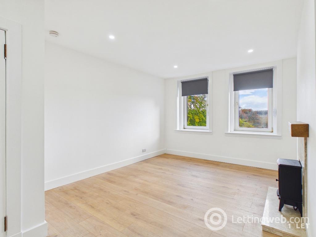 Flat Balgreen Road in City of Edinburgh