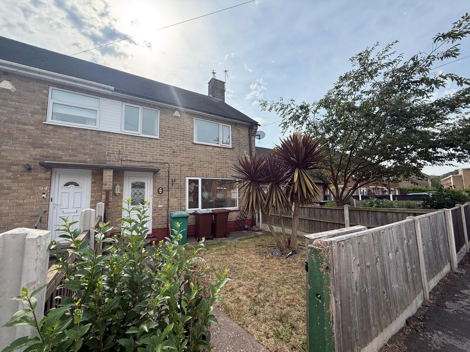 House Listowel Crescent in Nottingham