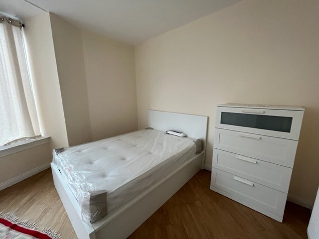 Flat Holyrood Road in City of Edinburgh
