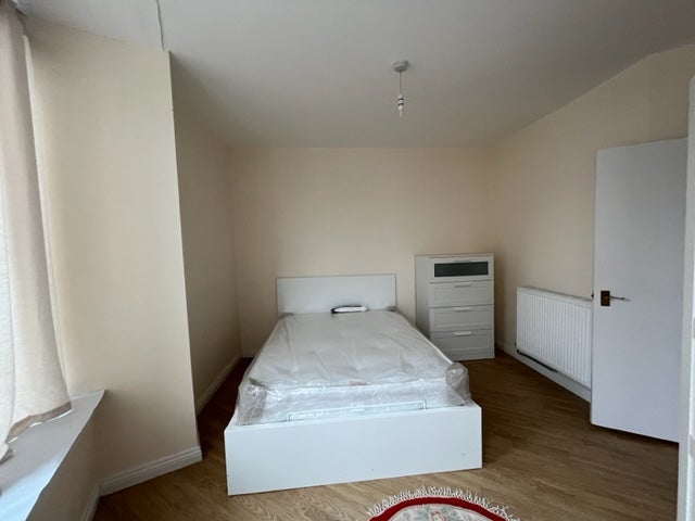 Flat Holyrood Road in City of Edinburgh