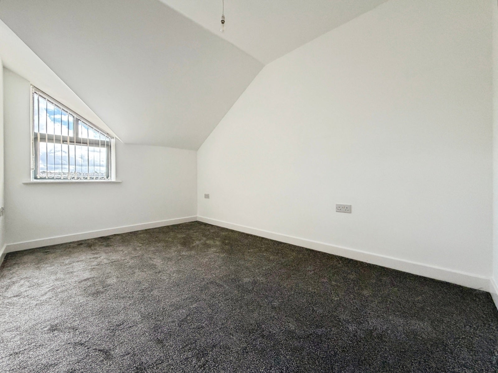 Flat Harding Street in Swindon