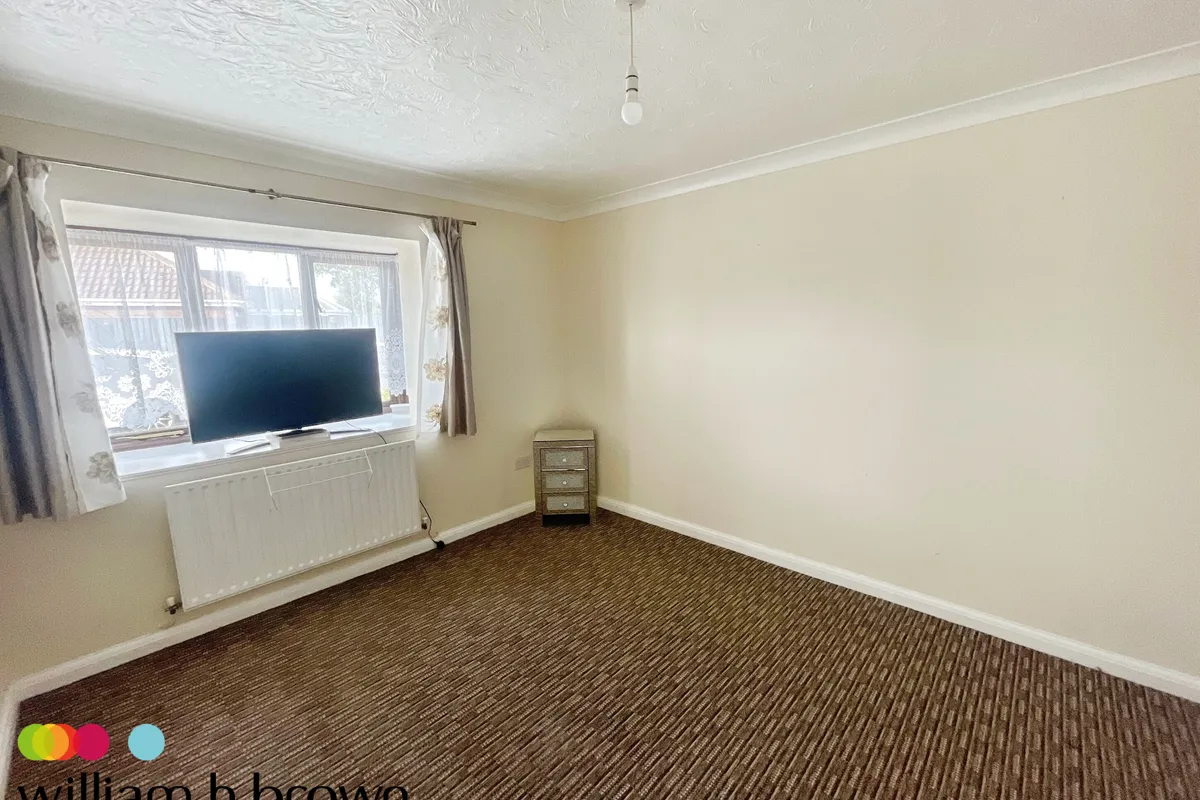 House Bawdsey Close in Clacton-on-Sea
