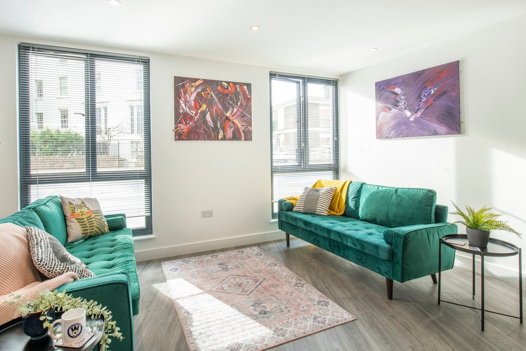 Room Derby Road in Nottingham
