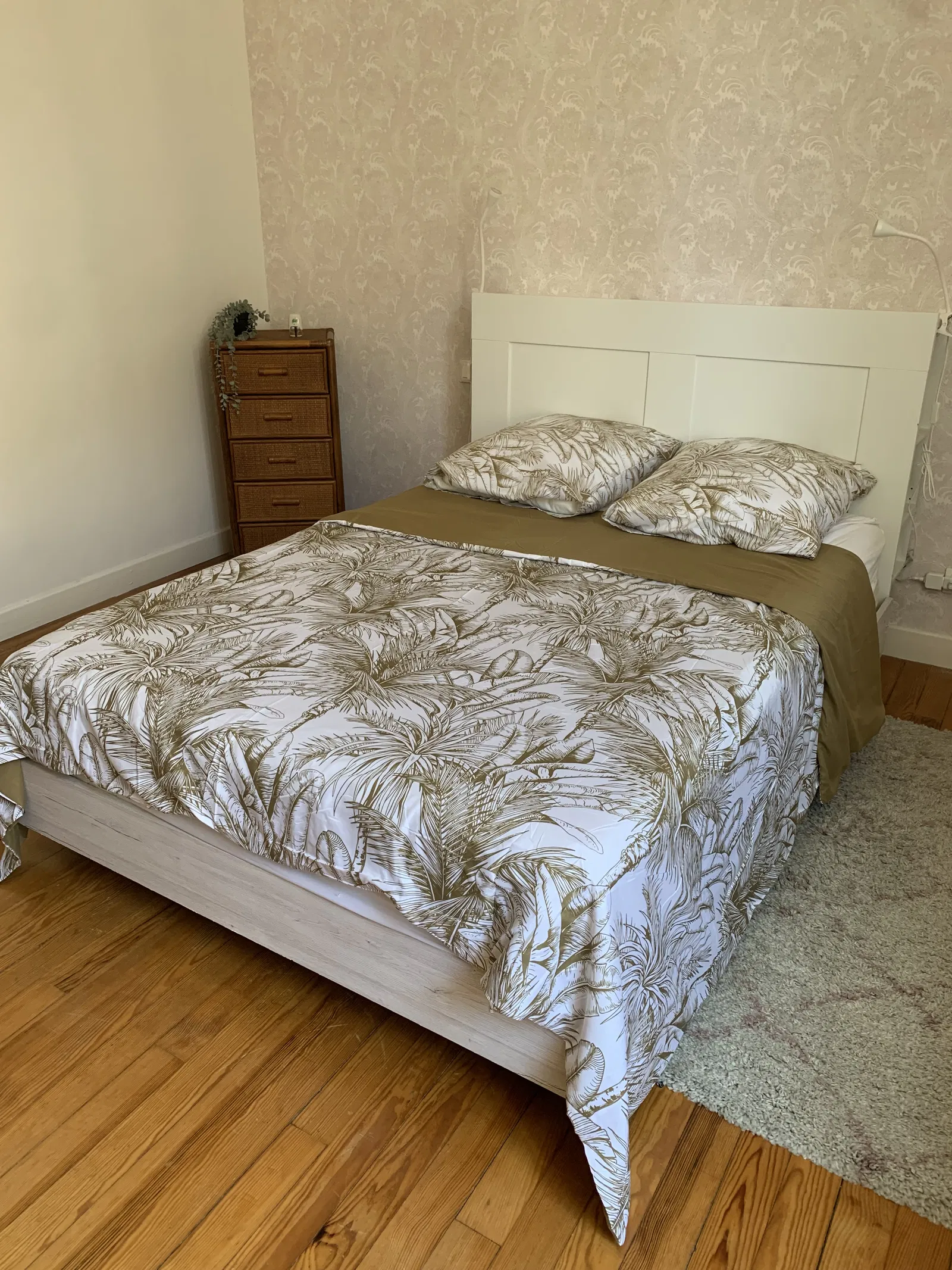Room Rue Talèze in Marmande