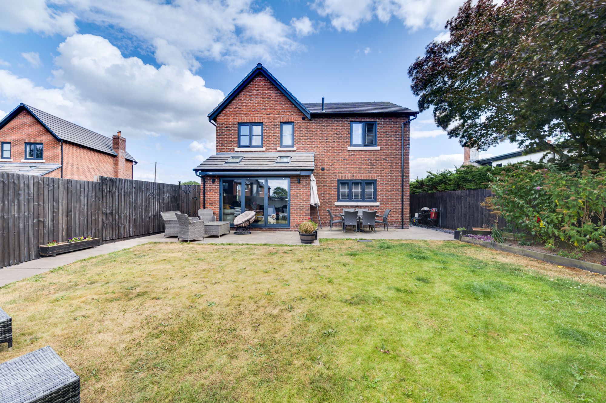 Flat Middlewich Road in Walleys Green