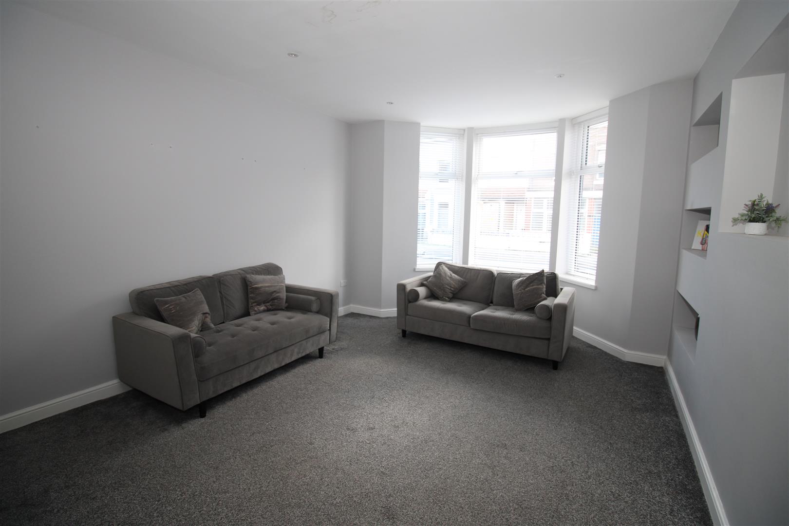 Flat Palatine Road in Blackpool