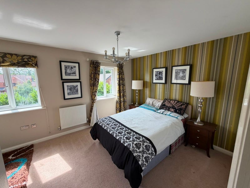 Room Oval View in Middlesbrough