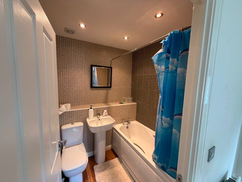 Room Oval View in Middlesbrough