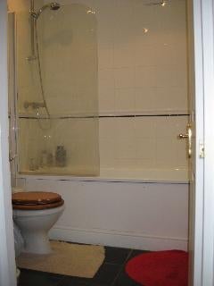 Room Blake Gardens in Greater London