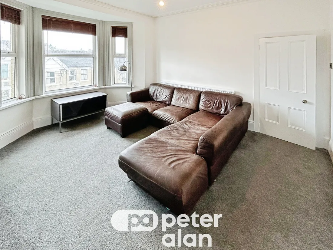 Flat Llanthewy Road in Newport