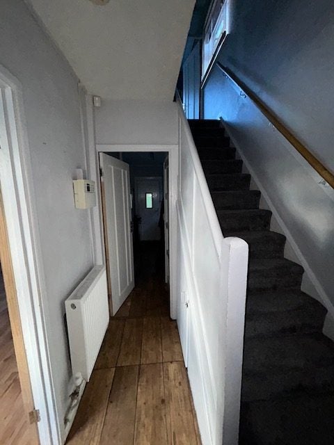 House Lingfield Mount in Leeds