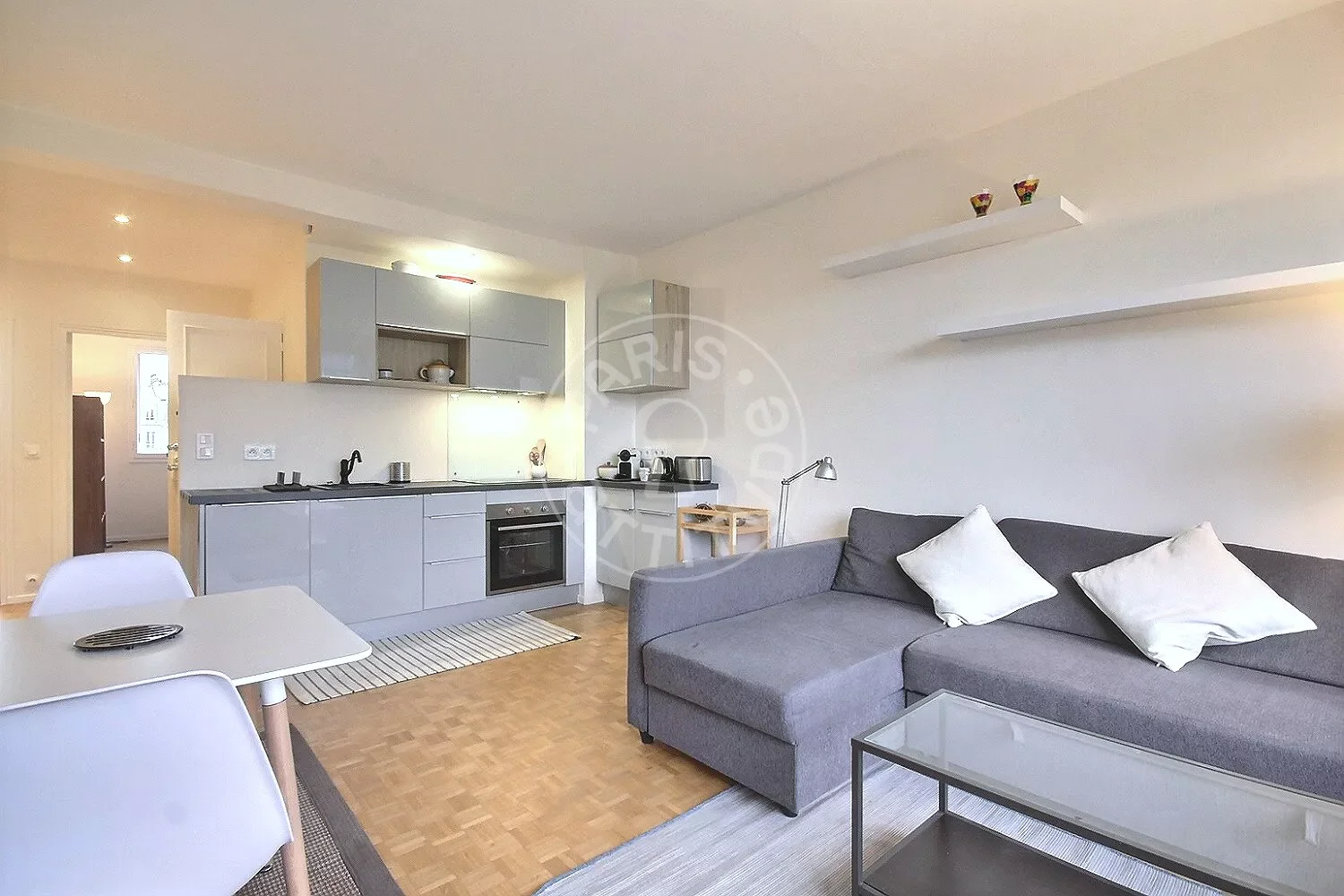 Appartement Rue du Moulin Vert à Paris
