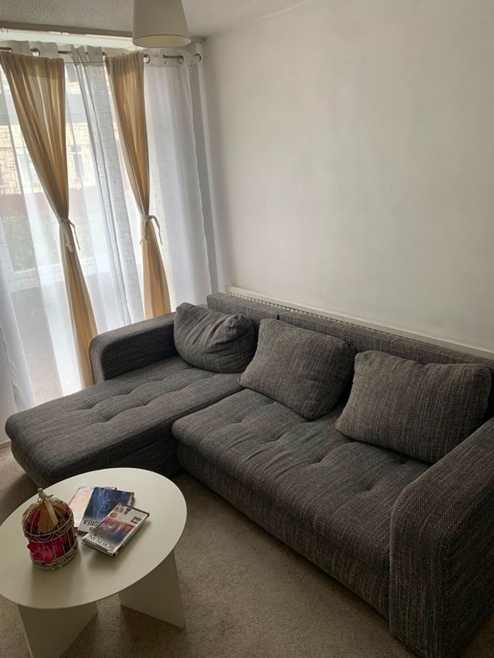 Flat Pelham Road in Greater London