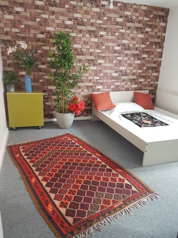 Flat Apollo Place in Greater London
