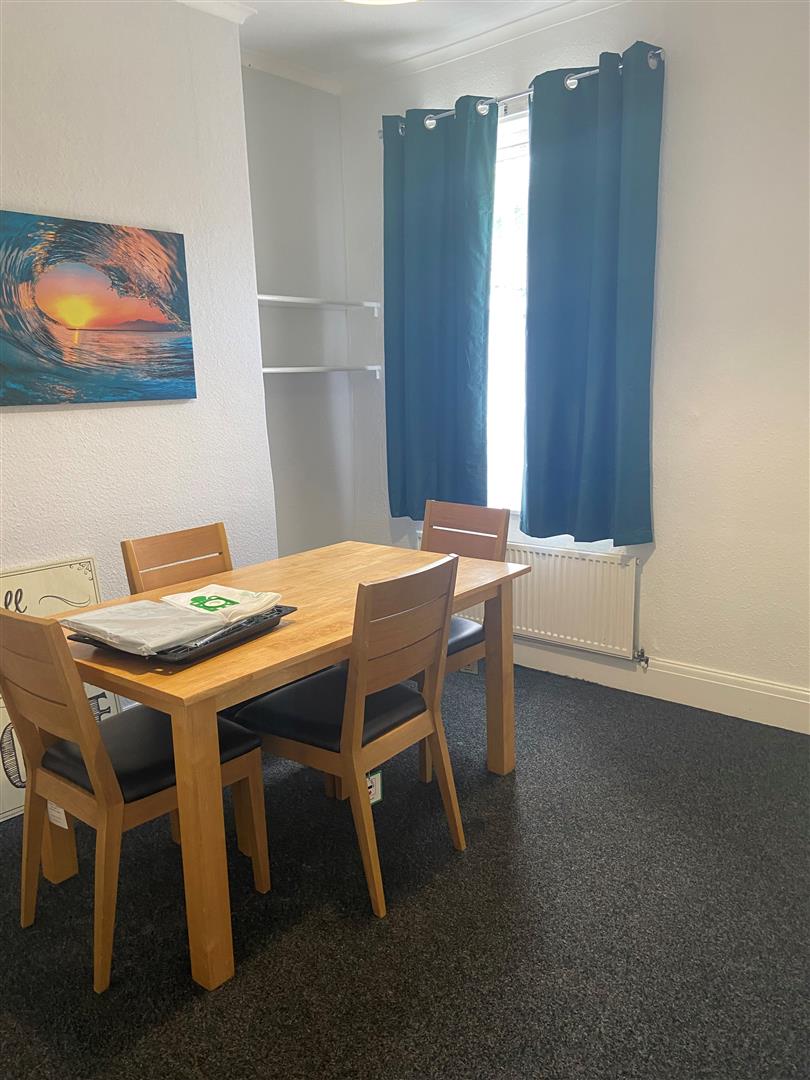 Room Vermont Street in Kingston Upon Hull