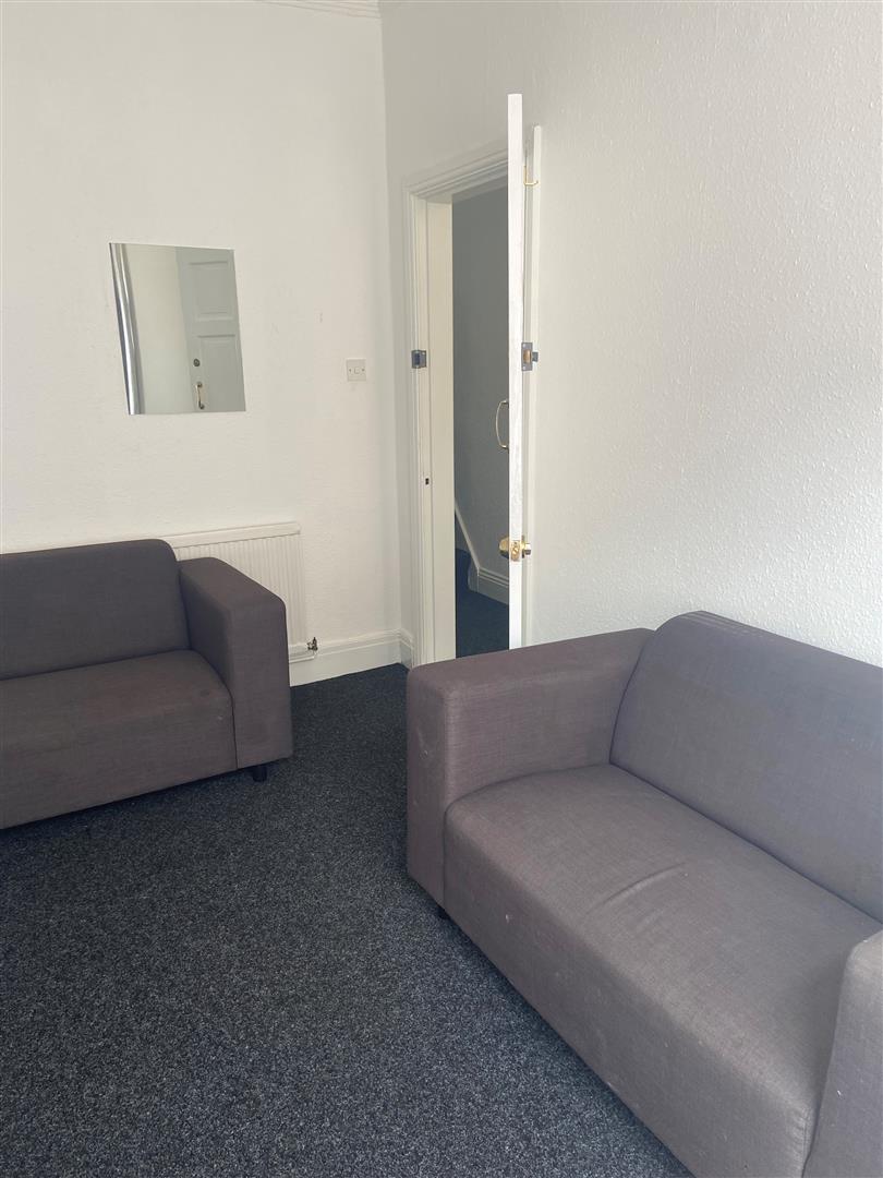 Room Vermont Street in Kingston Upon Hull