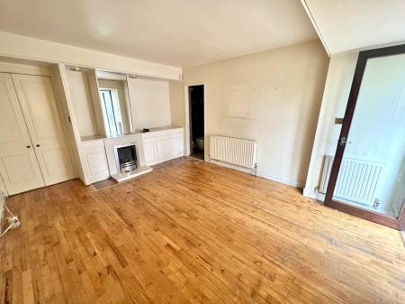 House Finchfield Hill in Wolverhampton